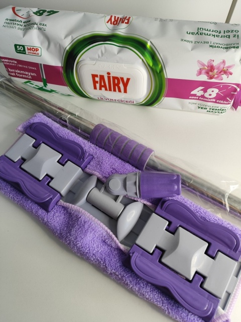 Chusteczki do mopa Fairy lilia